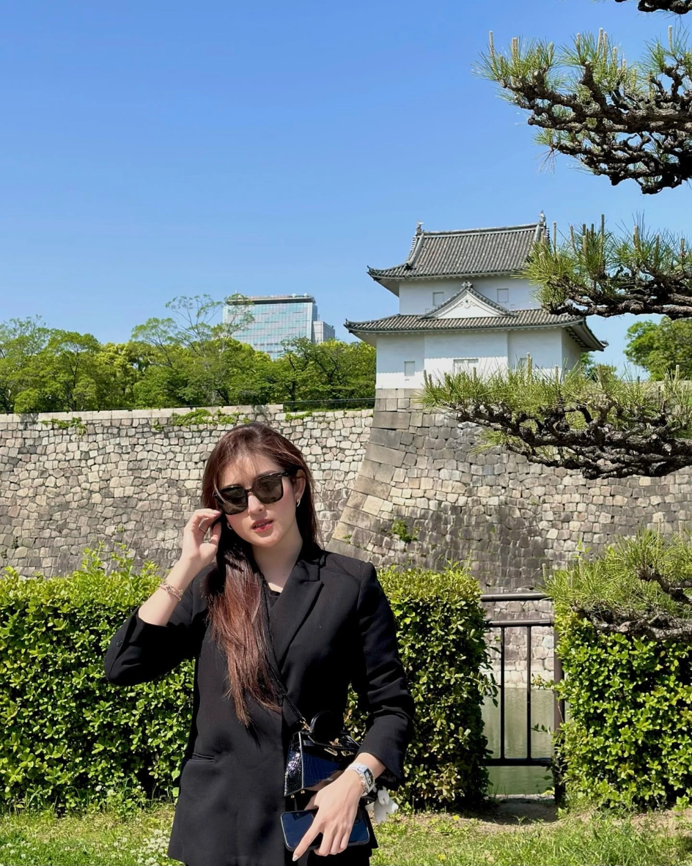 Hình ảnh A hậu Huyền My rạng rỡ thu hút mọi ánh nhìn