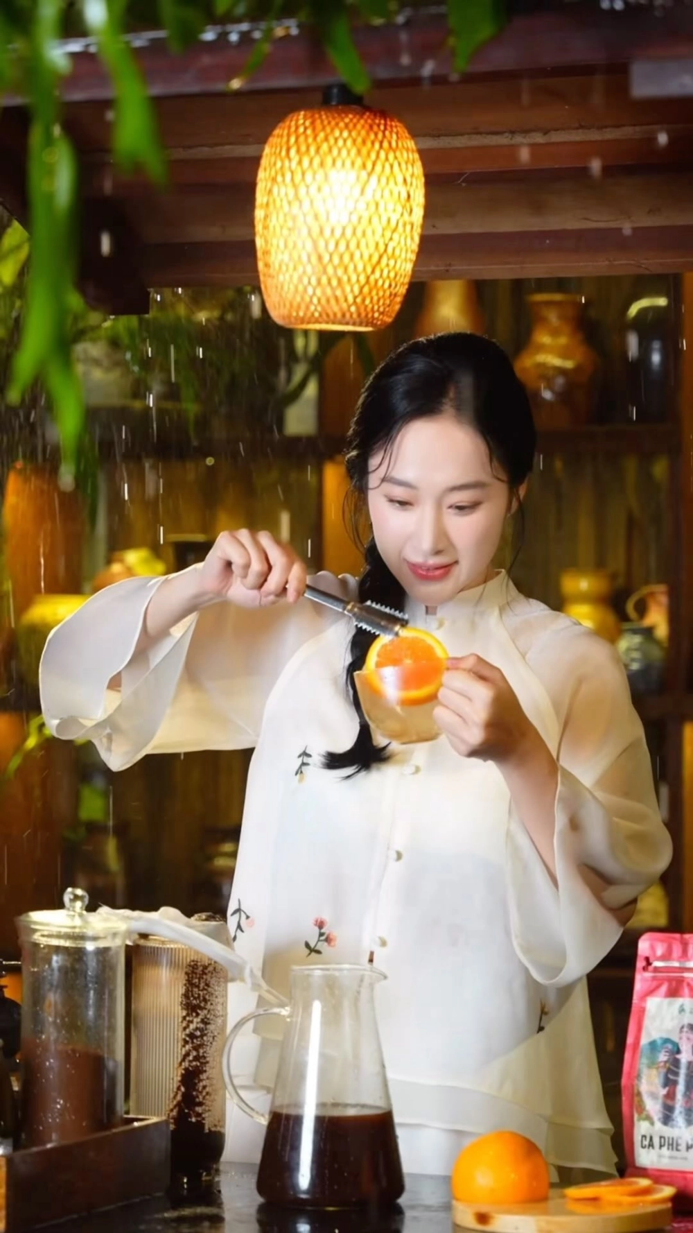 Angela Phương Trinh là một trong những người đẹp nổi bật của làng giải trí Việt