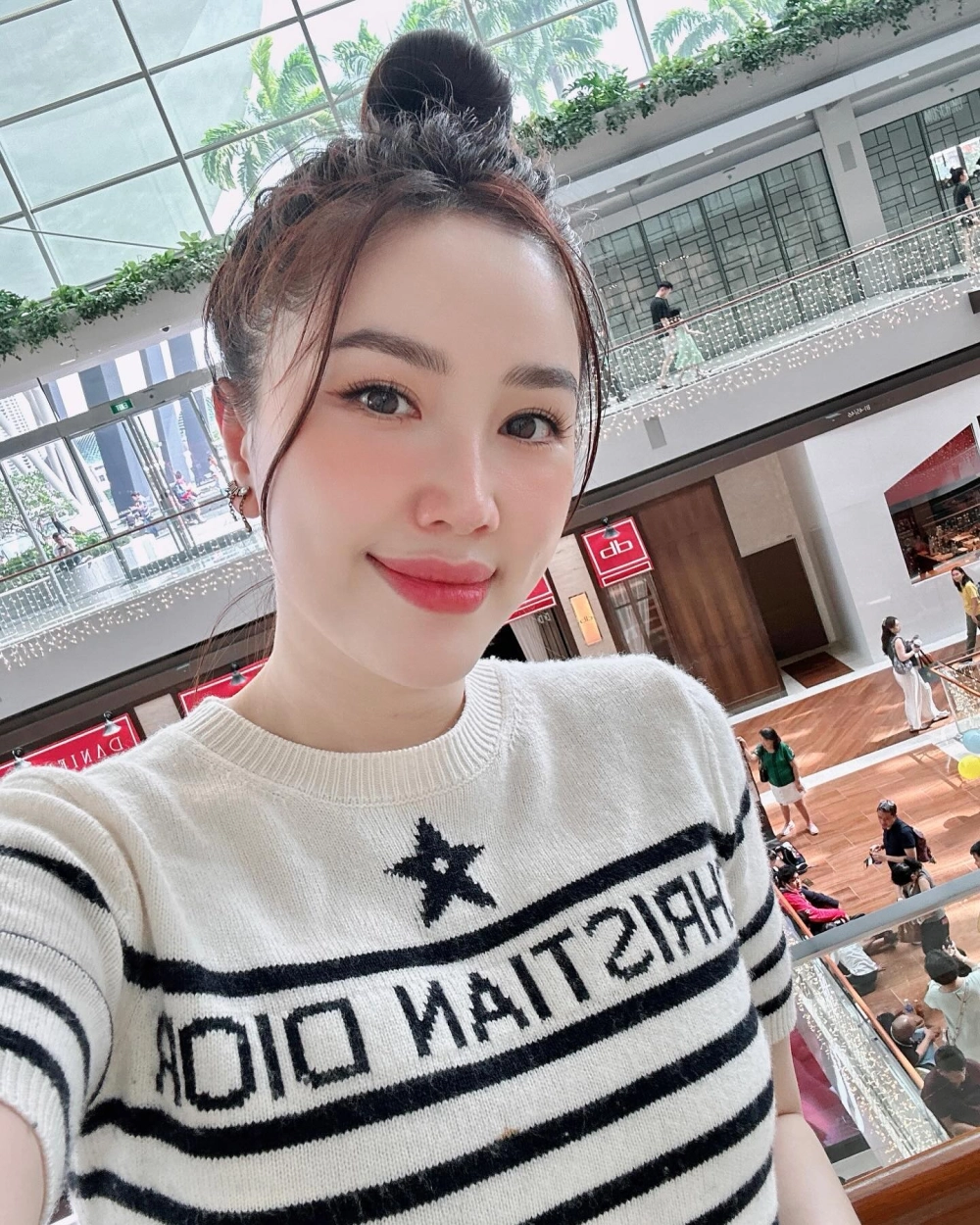 Xin lỗi anh bảo thy Lắng nghe xin lỗi anh bảo thy và cảm nhận sự ngọt ngào trong từng câu hát