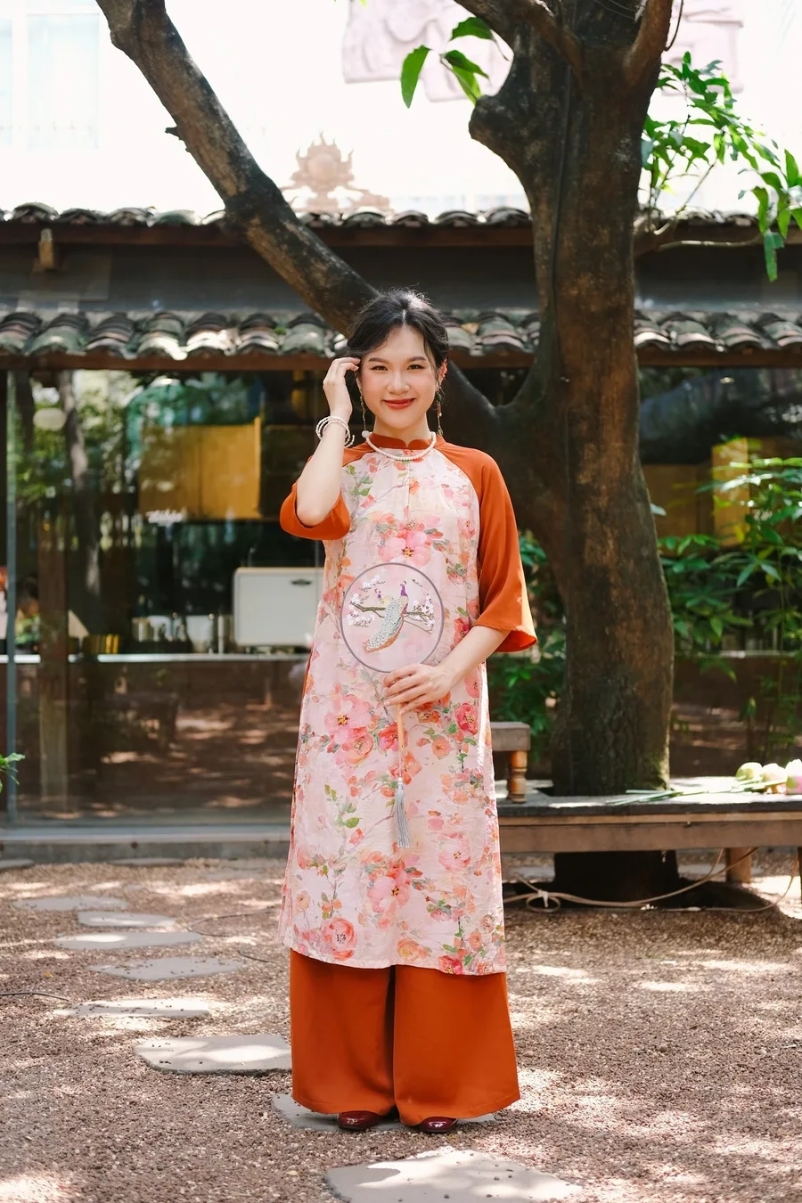 Cập nhật nhanh xu hướng áo dài tết 2023 hot nhất