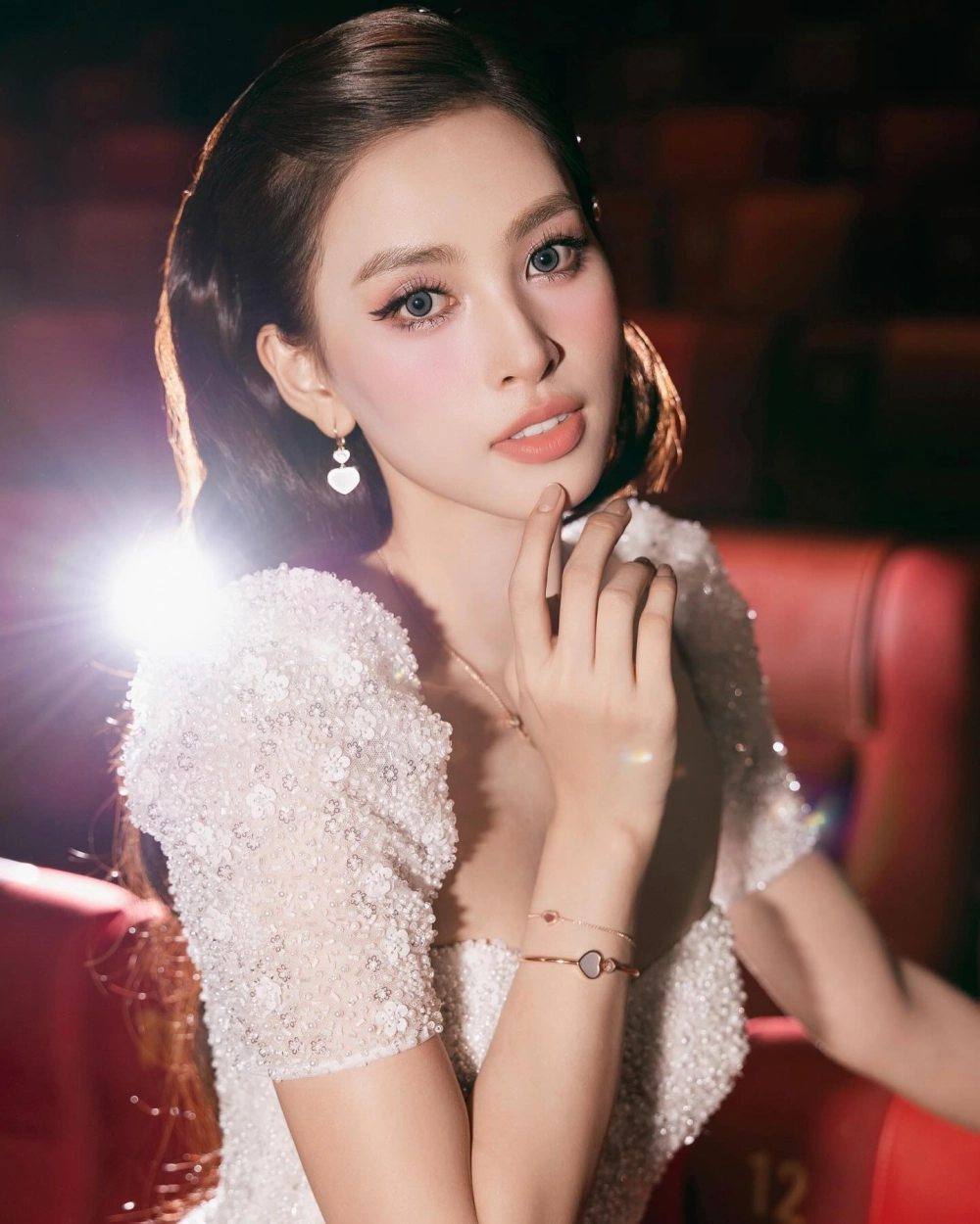 Tổng hợp ảnh gái xinh cười dễ thương, hút mắt