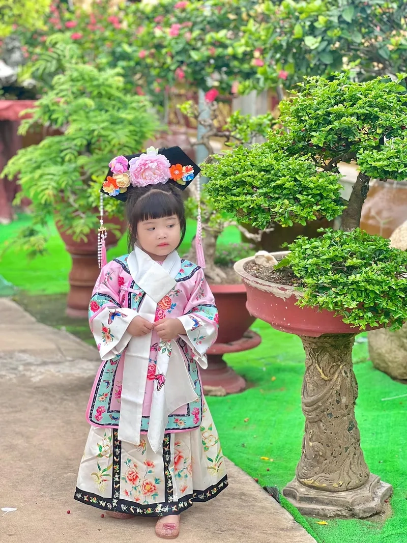 Tổng hợp Hình ảnh bé gái dễ thương cho điện thoại dễ thương nhất siêu yêu