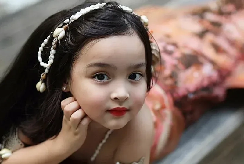 Tải nhanh Hình ảnh bé gái dễ thương miễn phí đẹp đến nao lòng