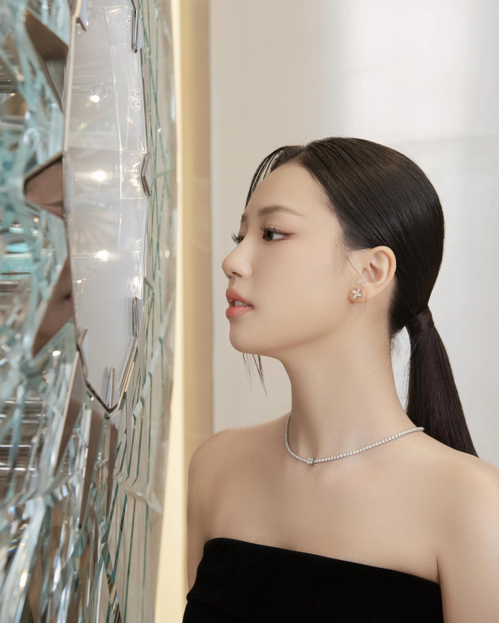Tạo hình dễ thương trong em bé AMEE làm bạn không thể rời mắt