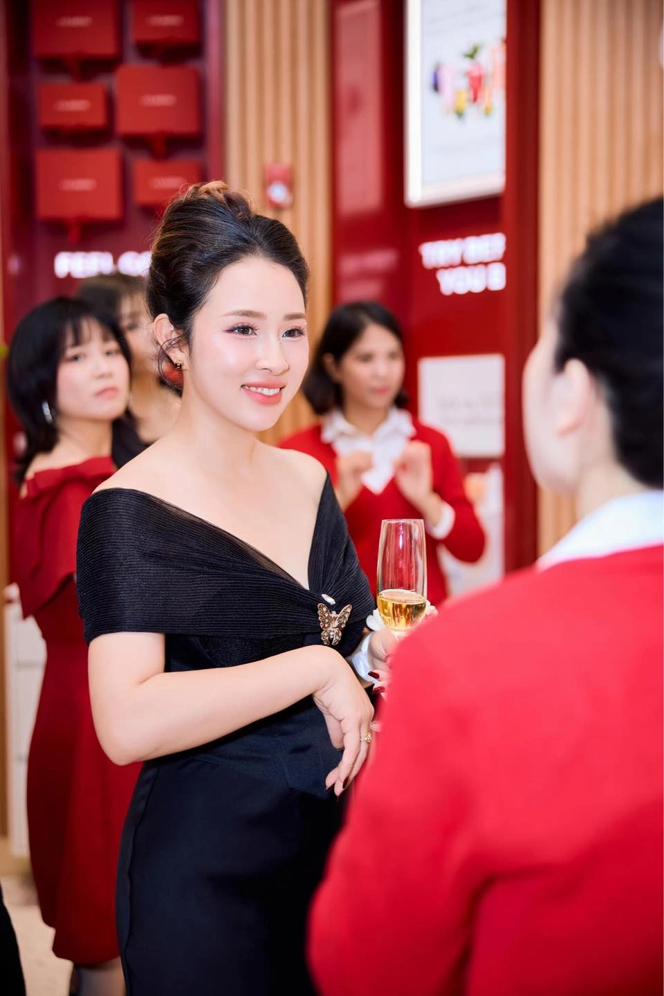 Bảo Trâm tiktok thu hút người xem với clip ngắn chất lượng