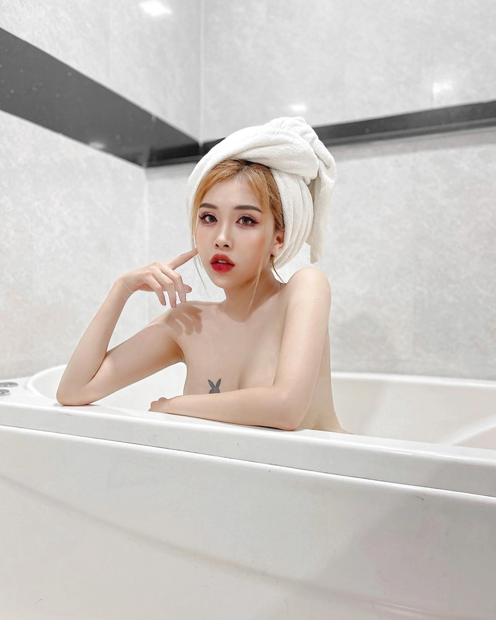 Bảo Trân là gì mà lại có sức hút mạnh mẽ đến vậy