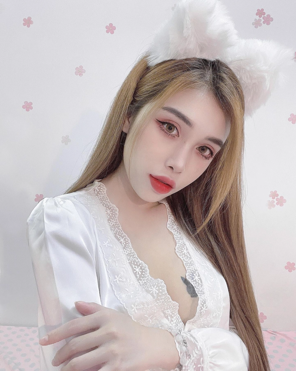Bảo Trân ý nghĩa gắn liền với sự quý phái và yêu thươngBảo Trân ý nghĩa gắn liền với sự quý phái và yêu thương
