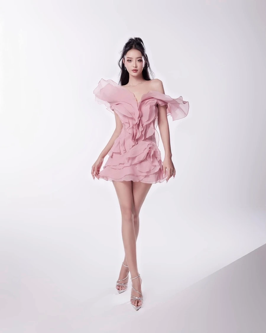 Cập nhật những hình ảnh mới nhất từ bùi khánh linh trên Instagram