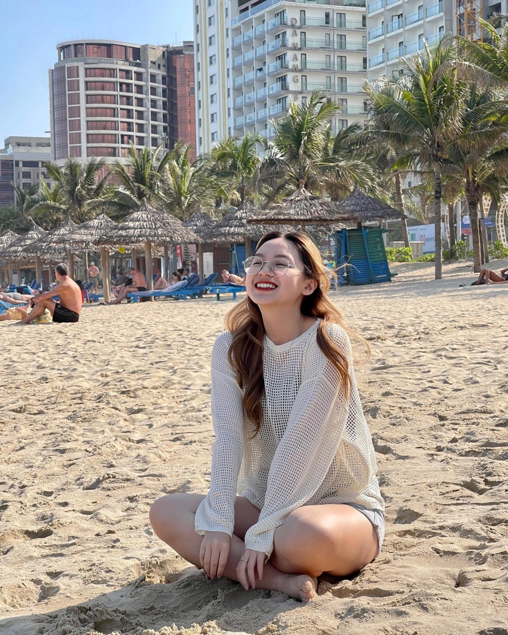 Chiều cao thật sự của Đặng Thu Hà cao bao nhiêu gây bất ngờ