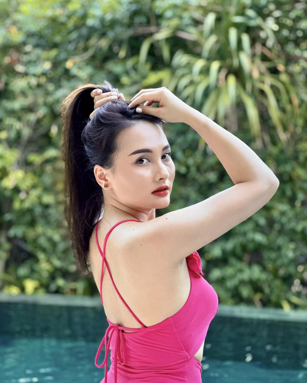 Chia sẻ những điều thú vị về diễn viên bảo thanh là công an trong phim và ngoài đời