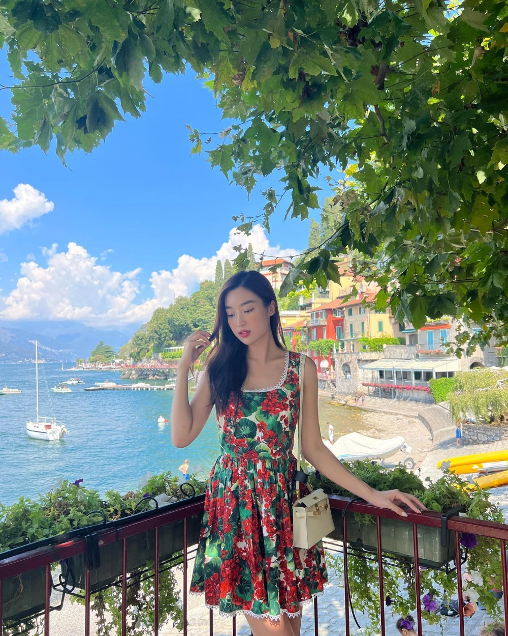 Cùng thưởng thức những bản tình ca ngọt ngào khi Mỹ Linh hát