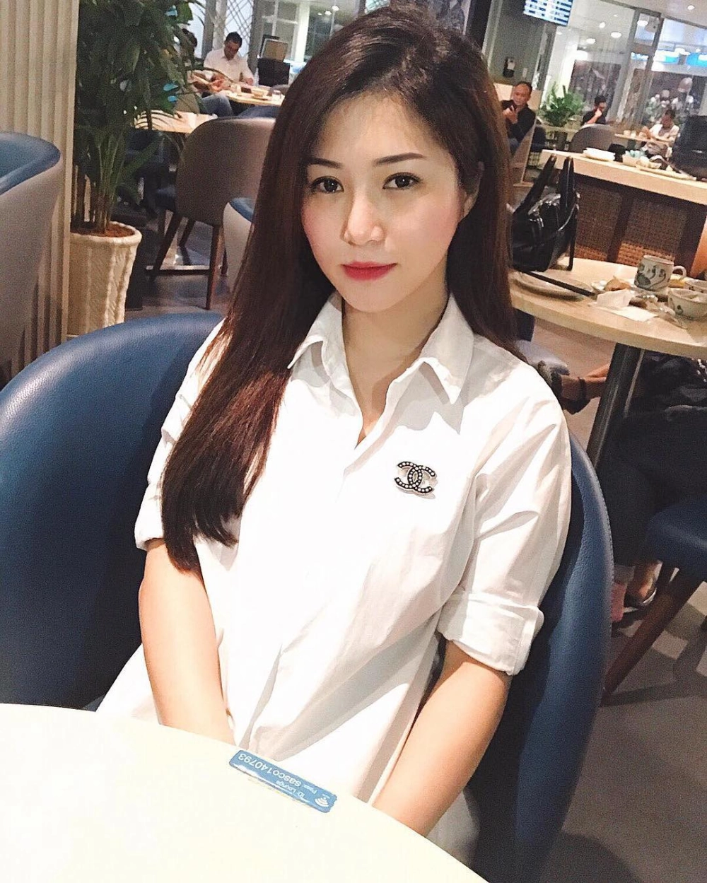 Cộng đồng mạng bàn tán về Hương Tràm có con với ai