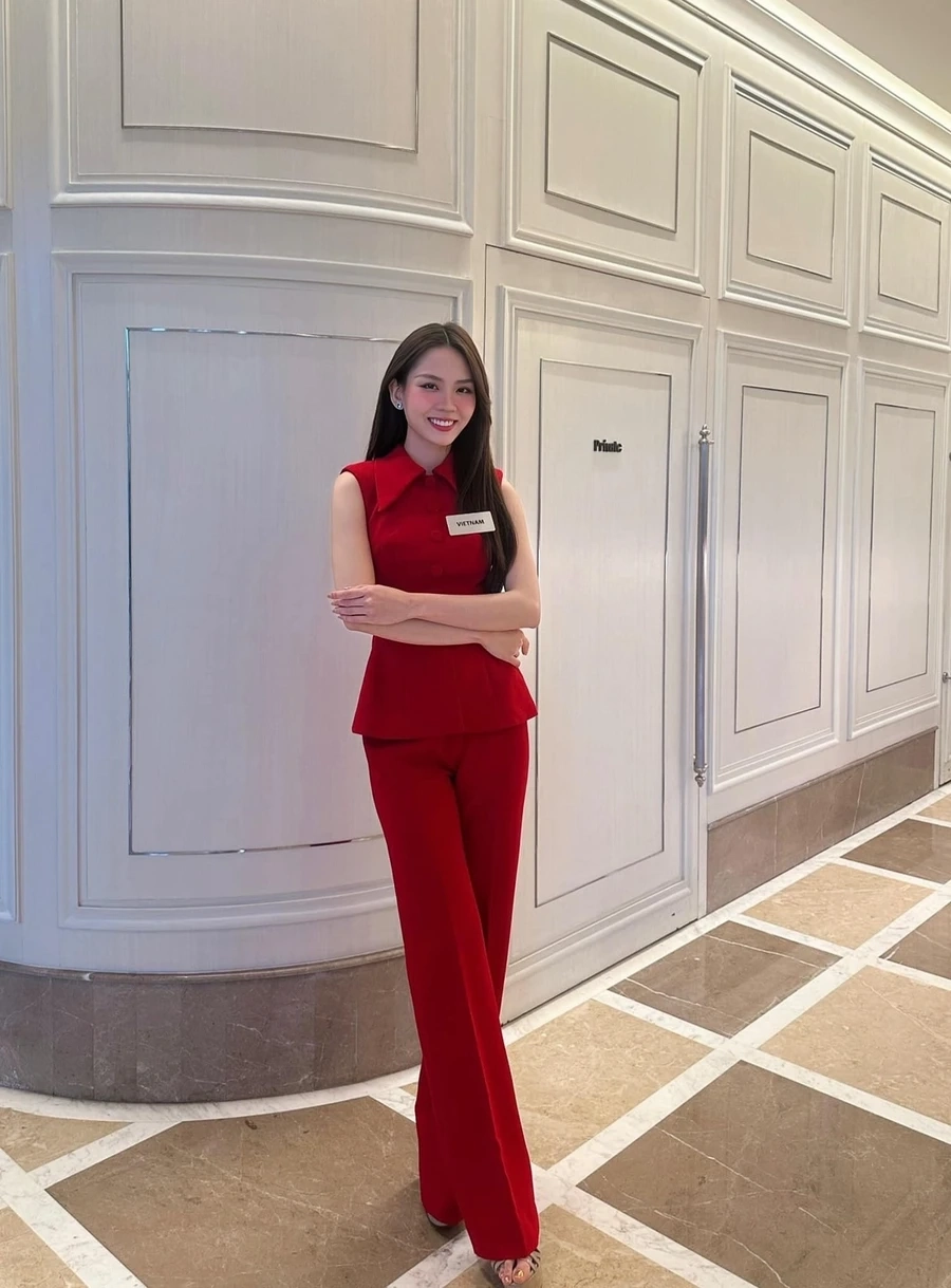 Huỳnh Nguyễn Mai Phương chiều cao 1m70, vóc dáng lý tưởng của hoa hậu