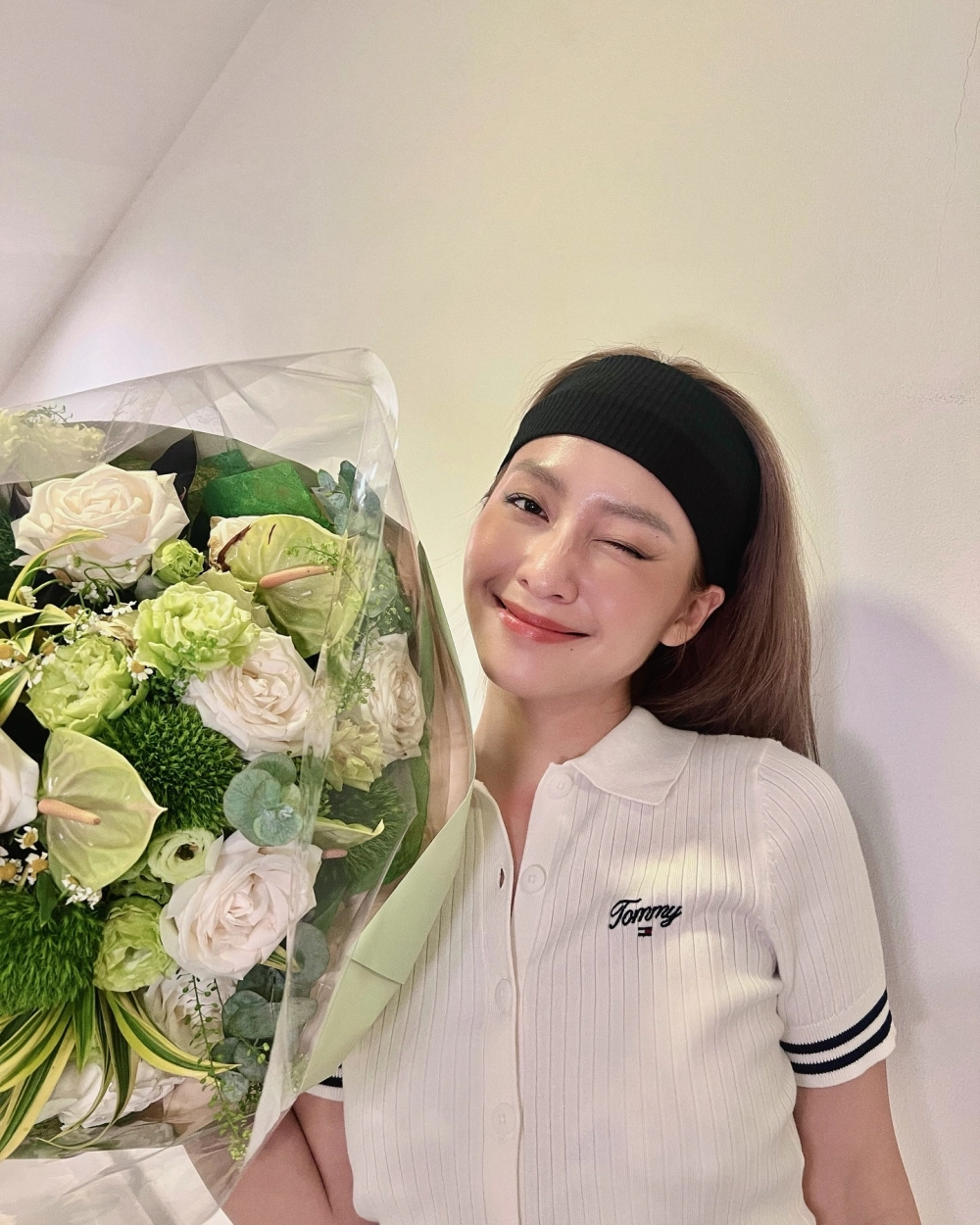 Khả Ngân mặt mộc vẫn khiến nhiều người bất ngờ với vẻ đẹp tự nhiên