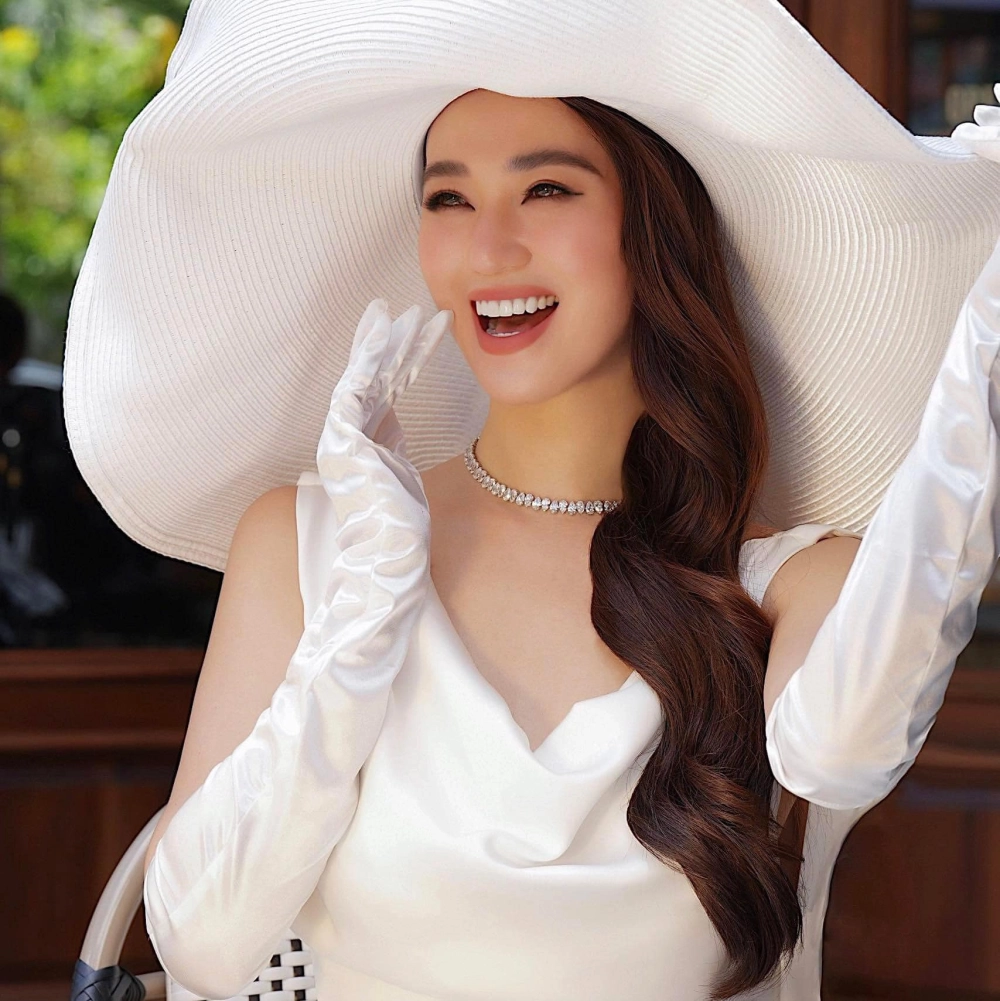 Tiểu sử của Khánh My