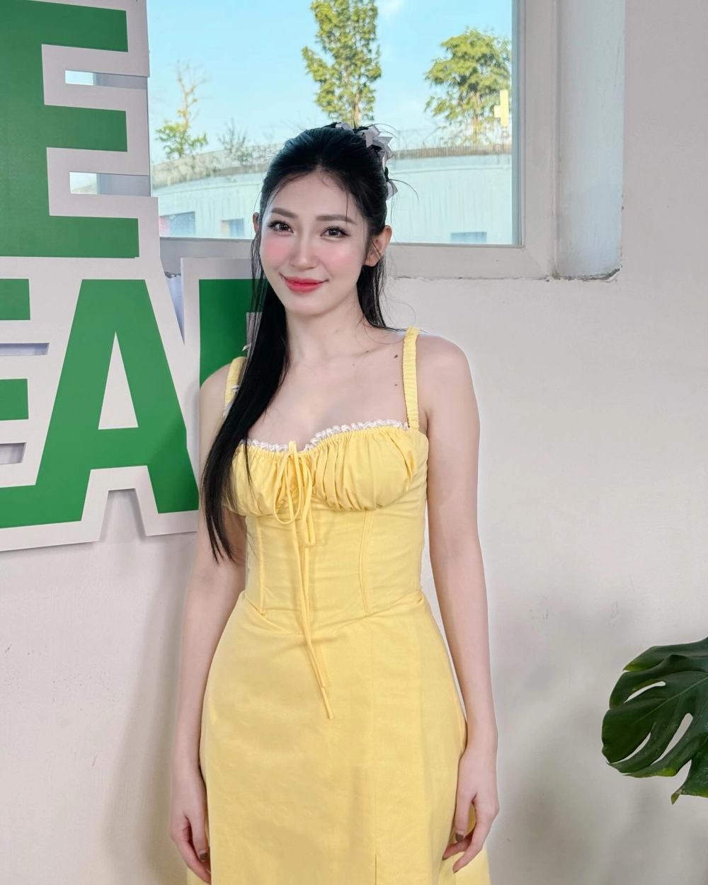 Khổng Tú Quỳnh có một kho tàng bài hát phong phú, từ pop đến ballad
