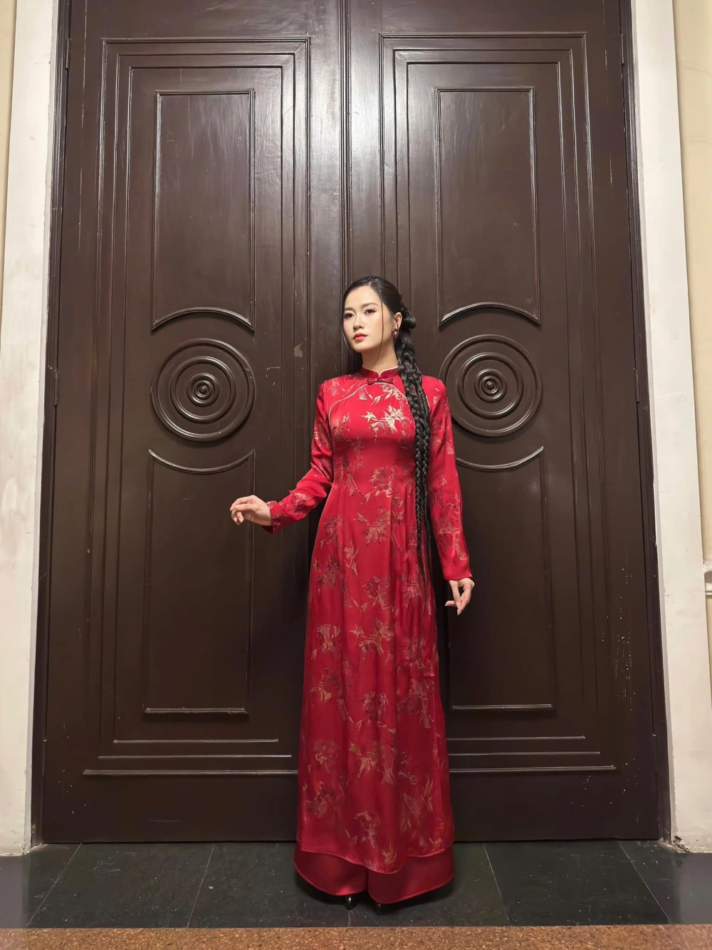 Lâm vỹ dạ tên thật là gì? Cùng tìm hiểu tên thật và bí mật sau cái tên nổi tiếng