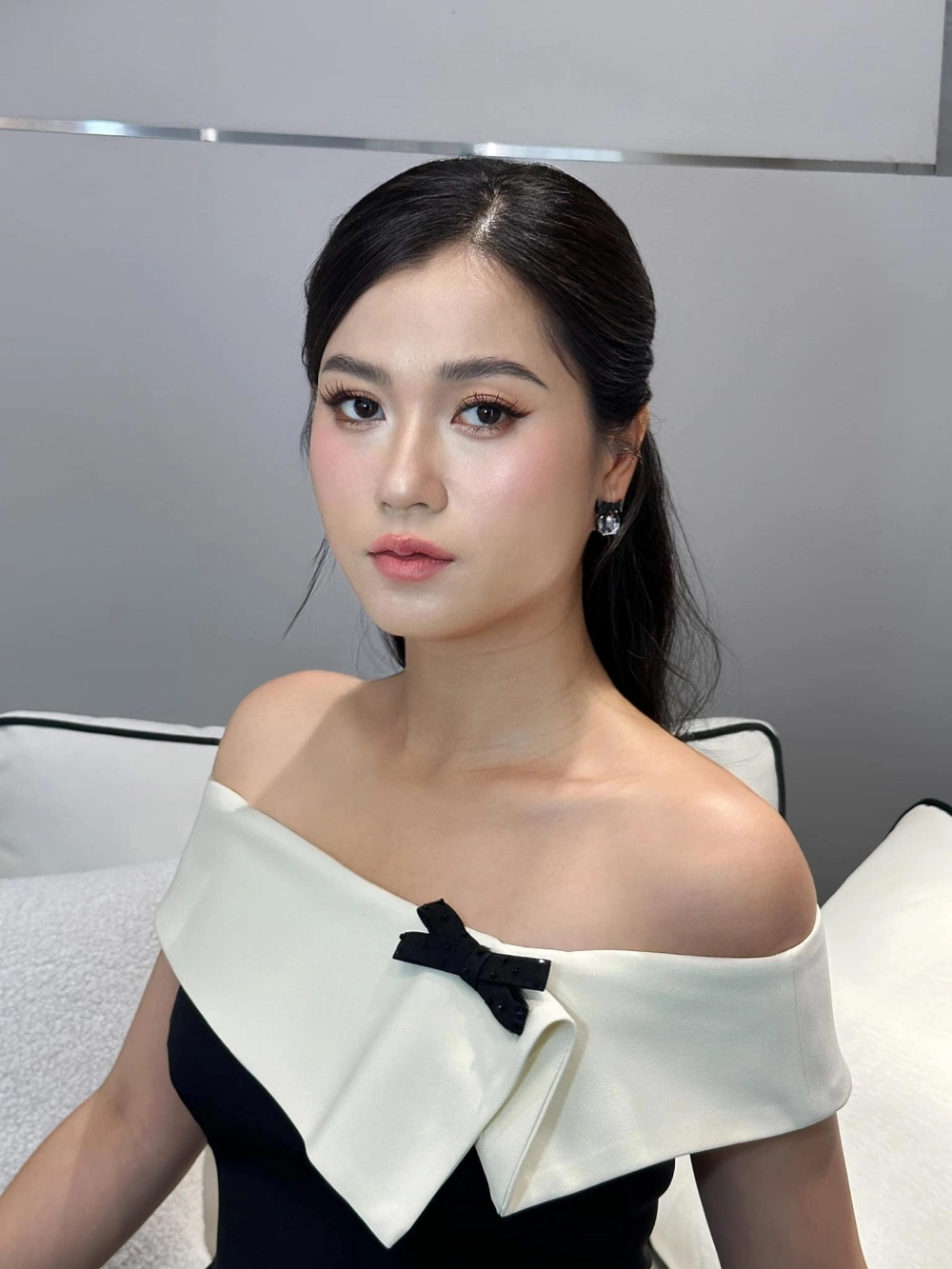 Lâm vỹ dạ ngày xưa mang đến một hình ảnh trẻ trung, đầy ấn tượng của một ngôi sao