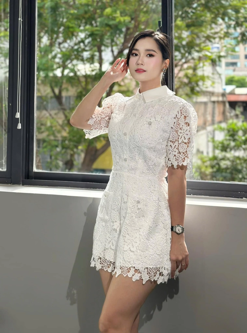 MV lâm vỹ dạ luôn gây ấn tượng mạnh mẽ với chất lượng âm nhạc và hình ảnh đẹp mắt