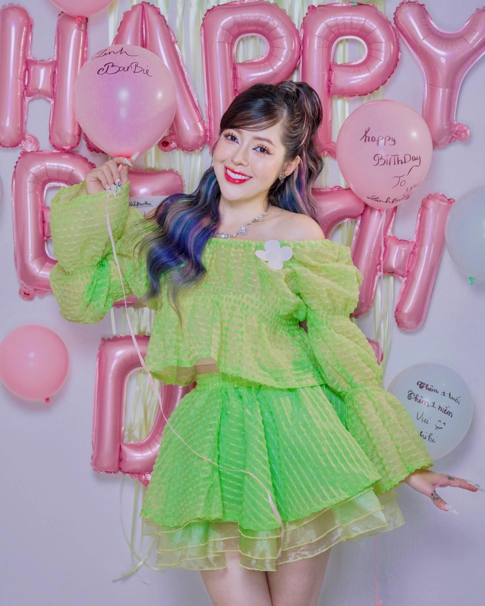 Hỏi đáp về ngày sinh của Linh Barbie sinh ngày bao nhiêu khiến mọi người tò mò