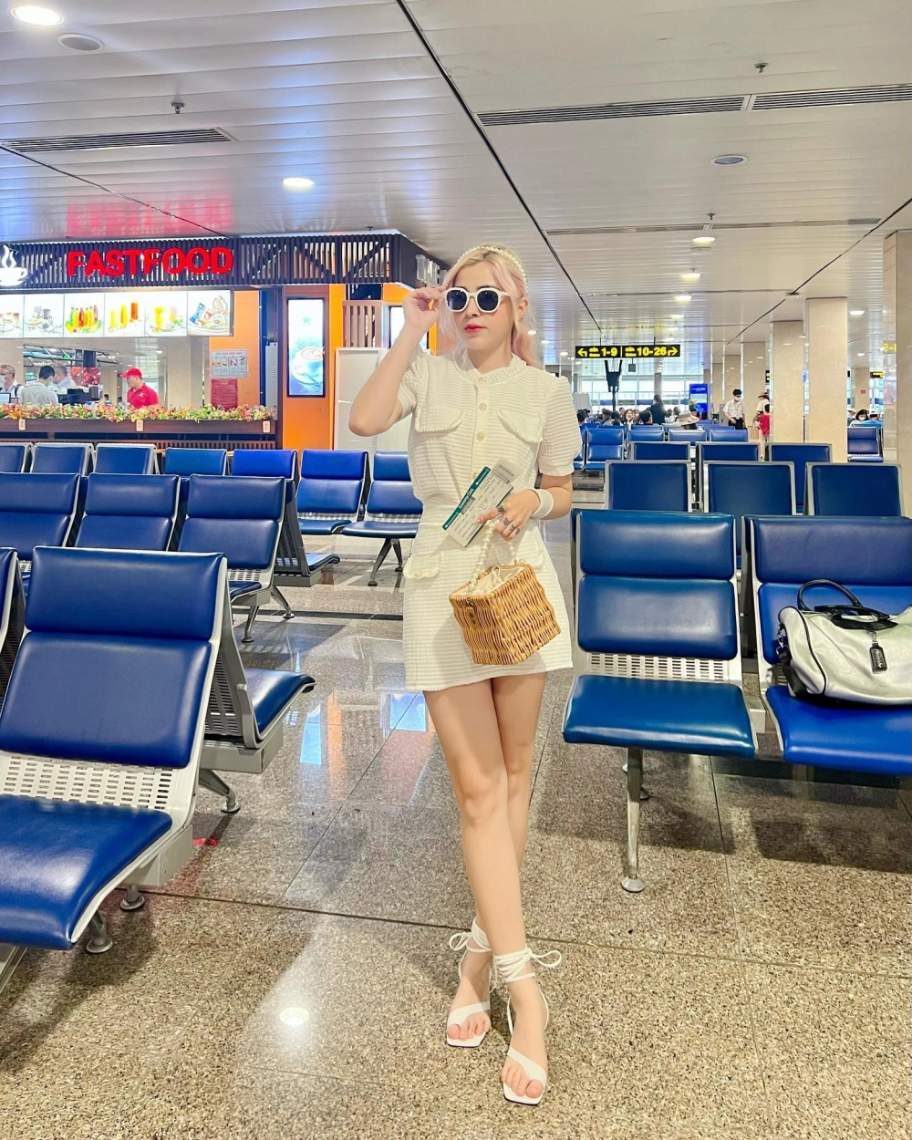 Thông tin mới nhất về việc Linh Barbie có người yêu chưa luôn gây tò mò