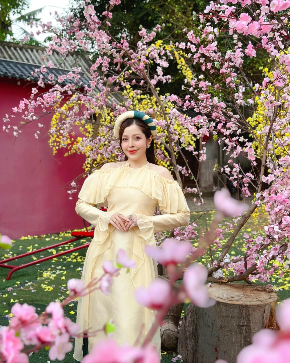 Khám phá chân dung của Linh Barbie là ai và những điều thú vị xung quanh