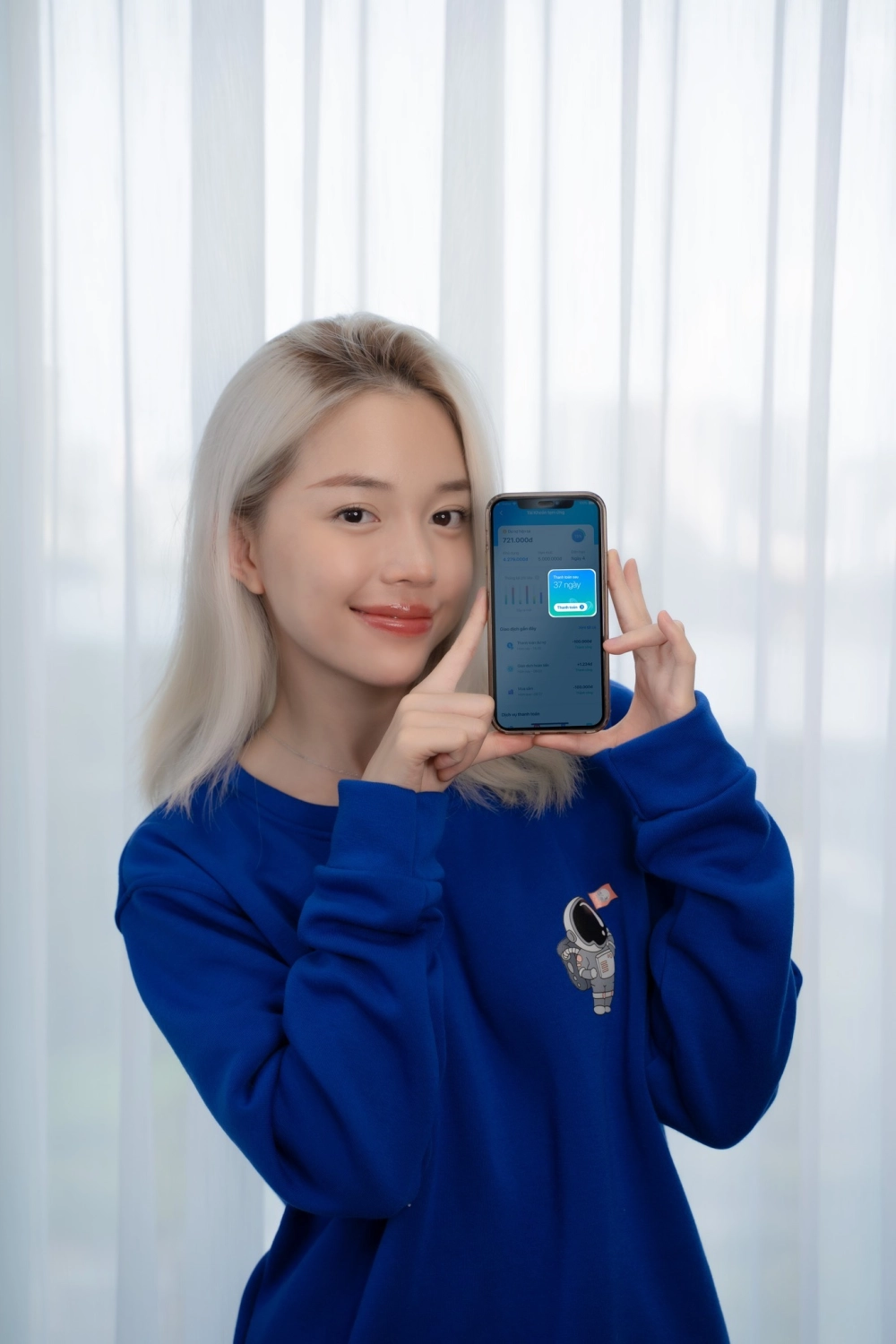 Linh Ngọc Đàm mèo cưng chiều boss như một người thân