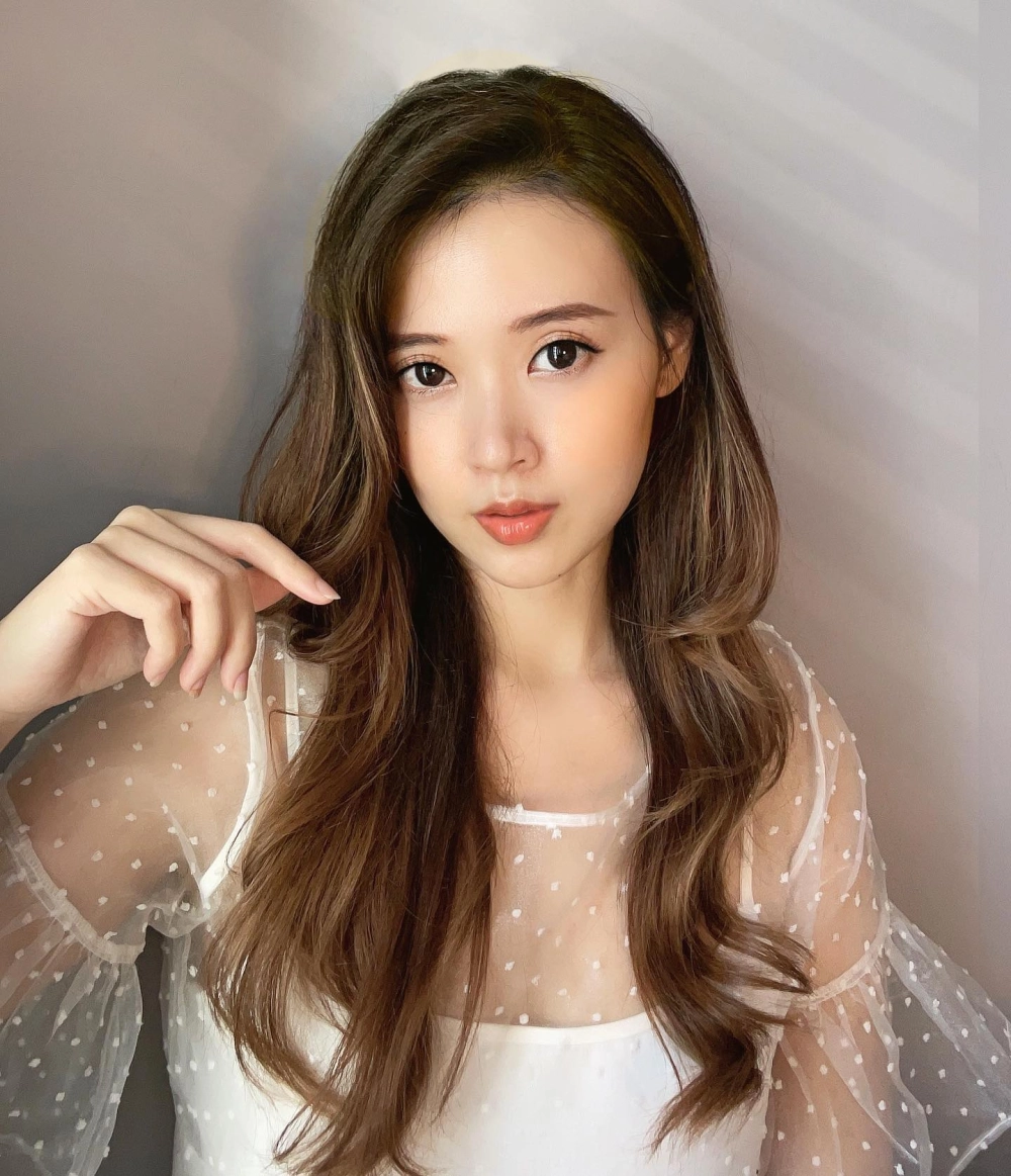 Hé lộ học vấn khi biết Midu học trường nào