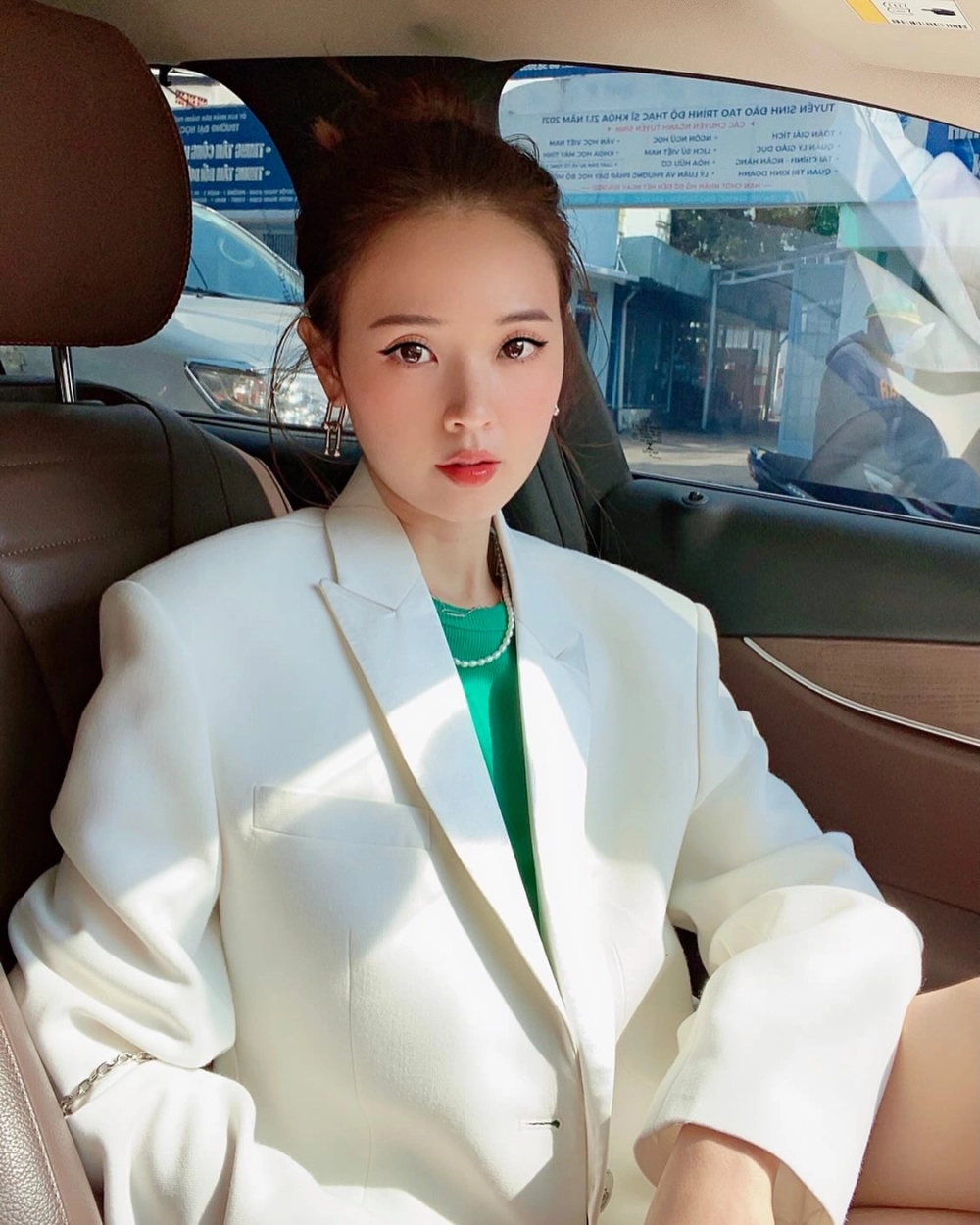 Bật mí Midu tên thật là gì khiến nhiều người bất ngờ