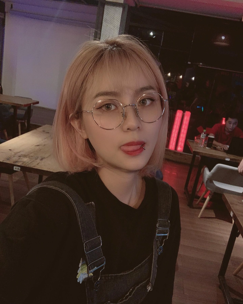 Mê mẩn với những trend hot trên tiktok misthy