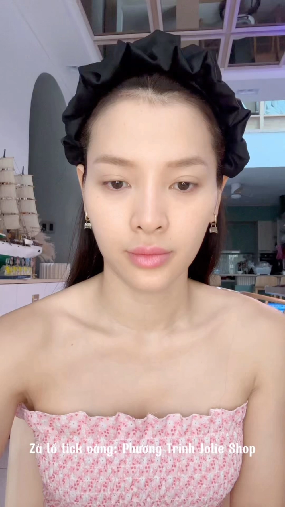 Phương Trinh Jolie thi tiếng hát truyền hình và giành được sự chú ý từ khán giả