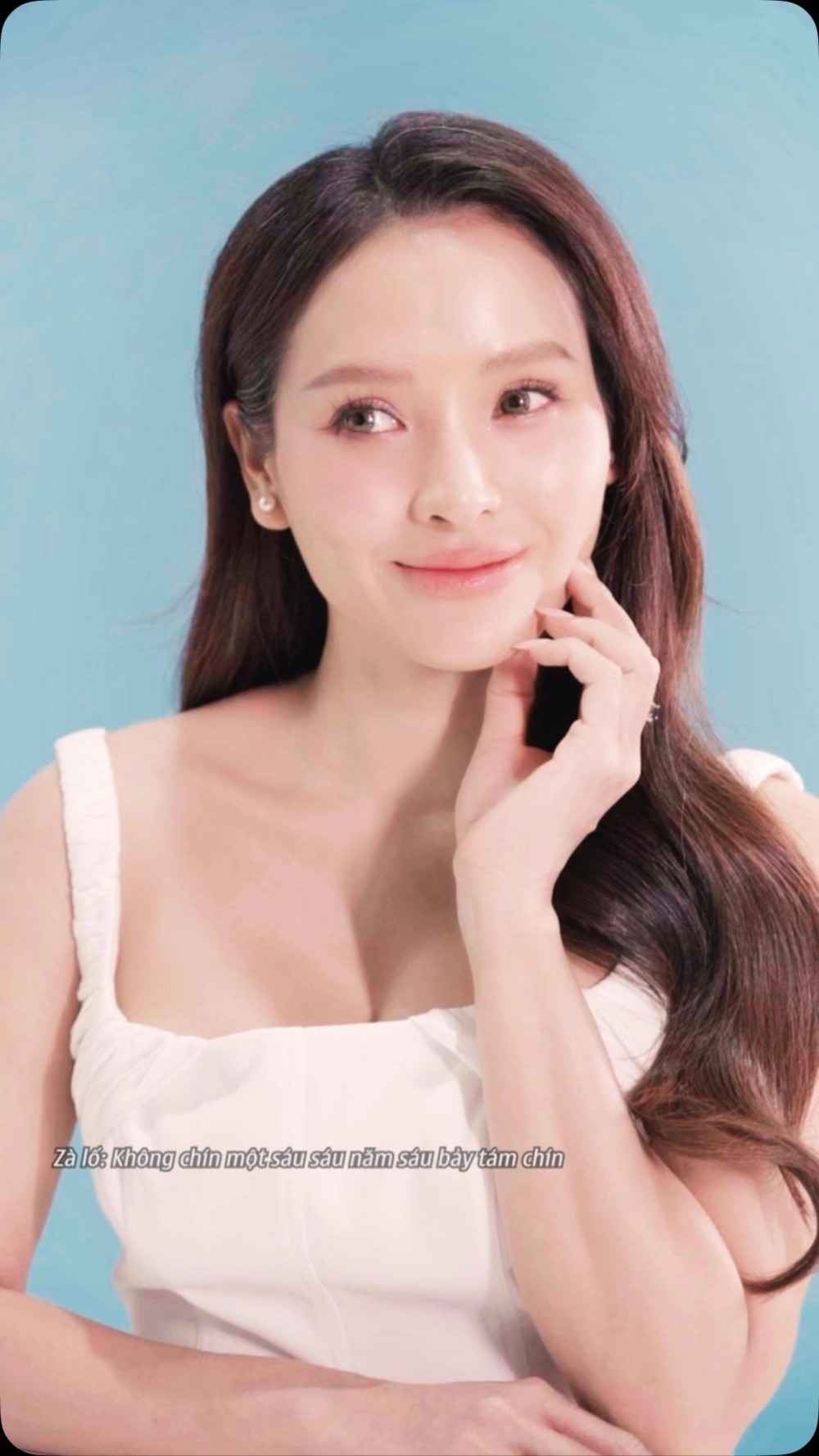 Phương Trinh Jolie ngày xưa mang đến một hình ảnh khác biệt, từ những ngày đầu đến hiện tại