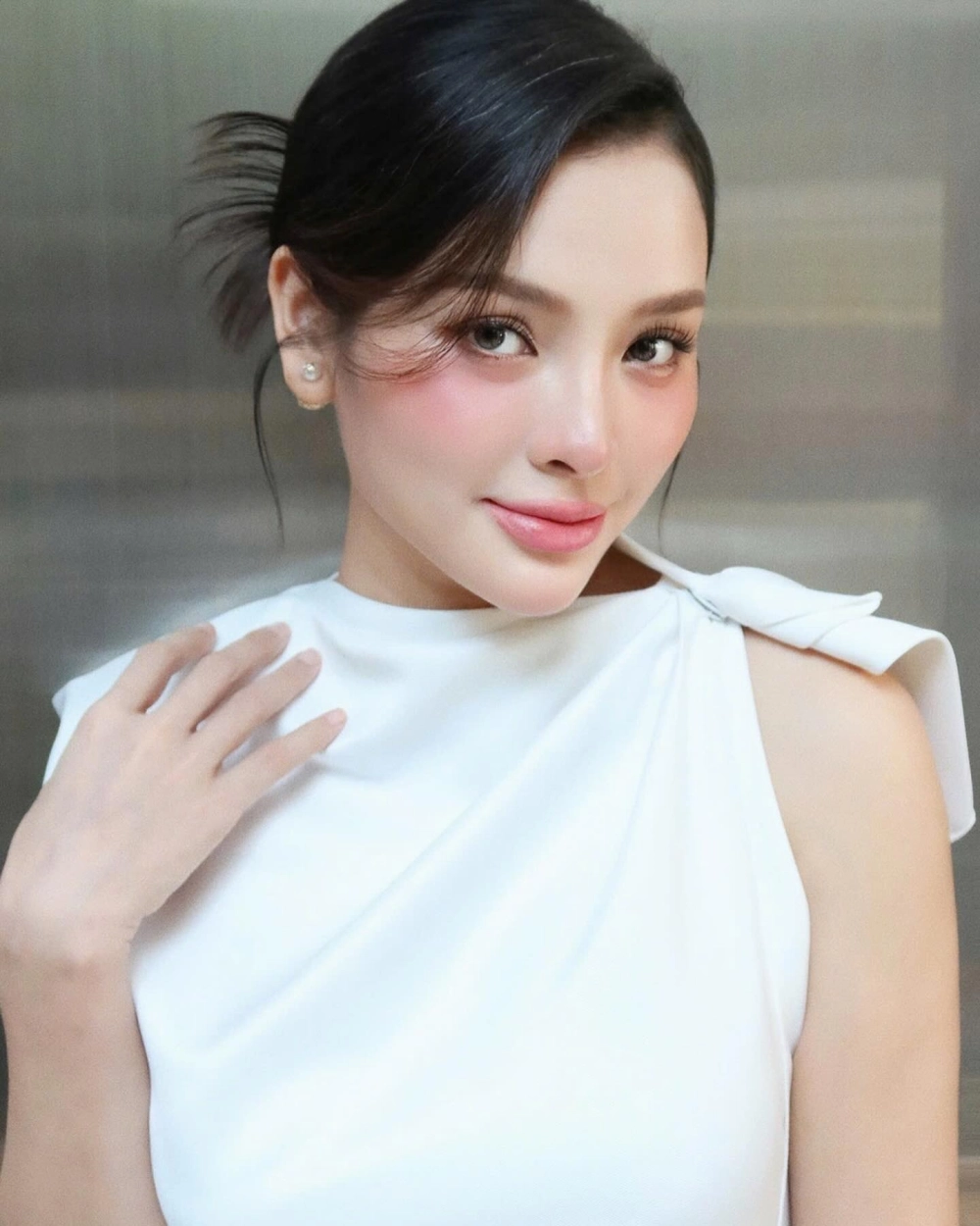 Cùng khám phá Tiểu sử Phương Trinh Jolie từ những ngày đầu khởi nghiệp đến hiện tại