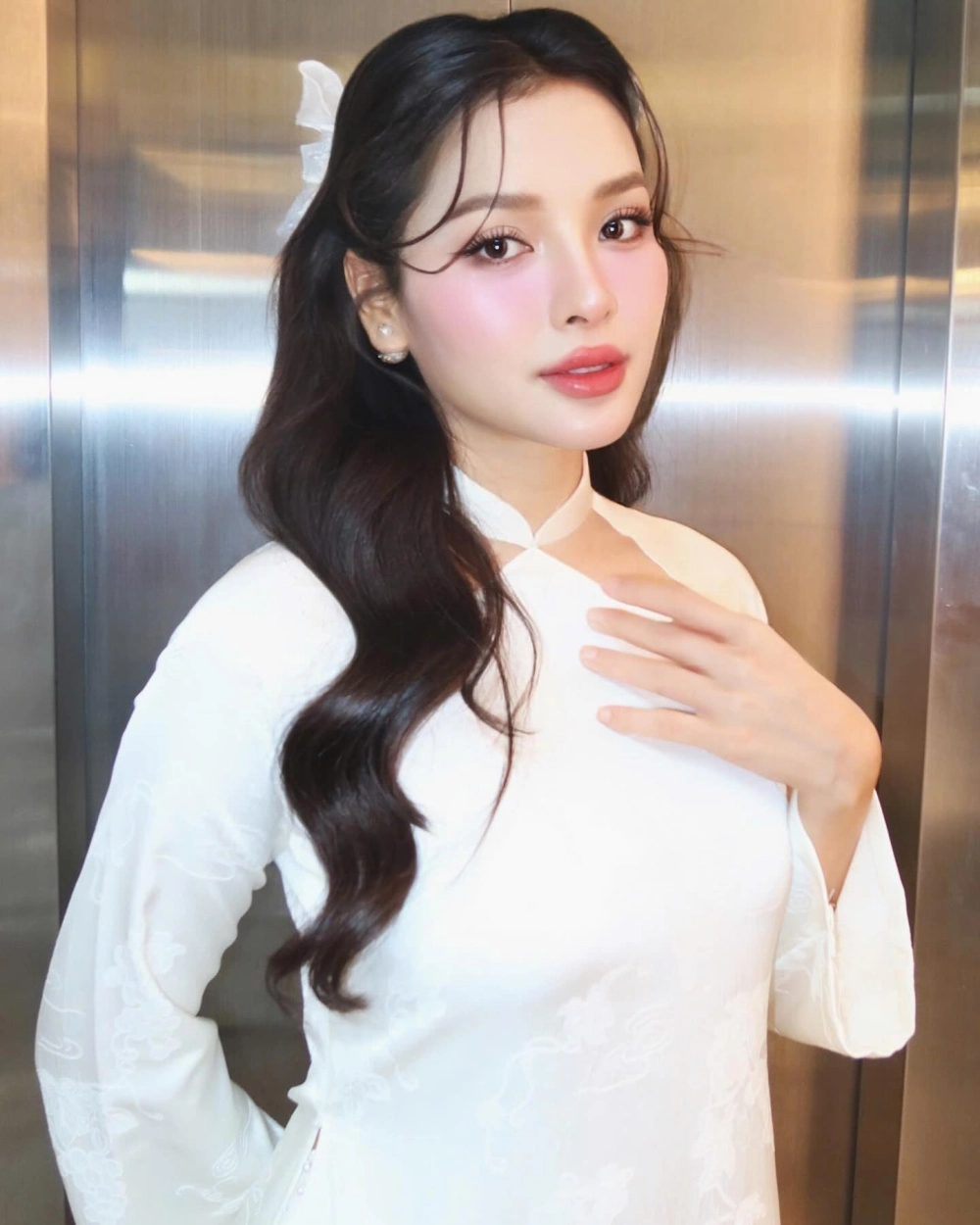Phim của Phương Trinh Jolie luôn mang lại những vai diễn đặc sắc, ấn tượng