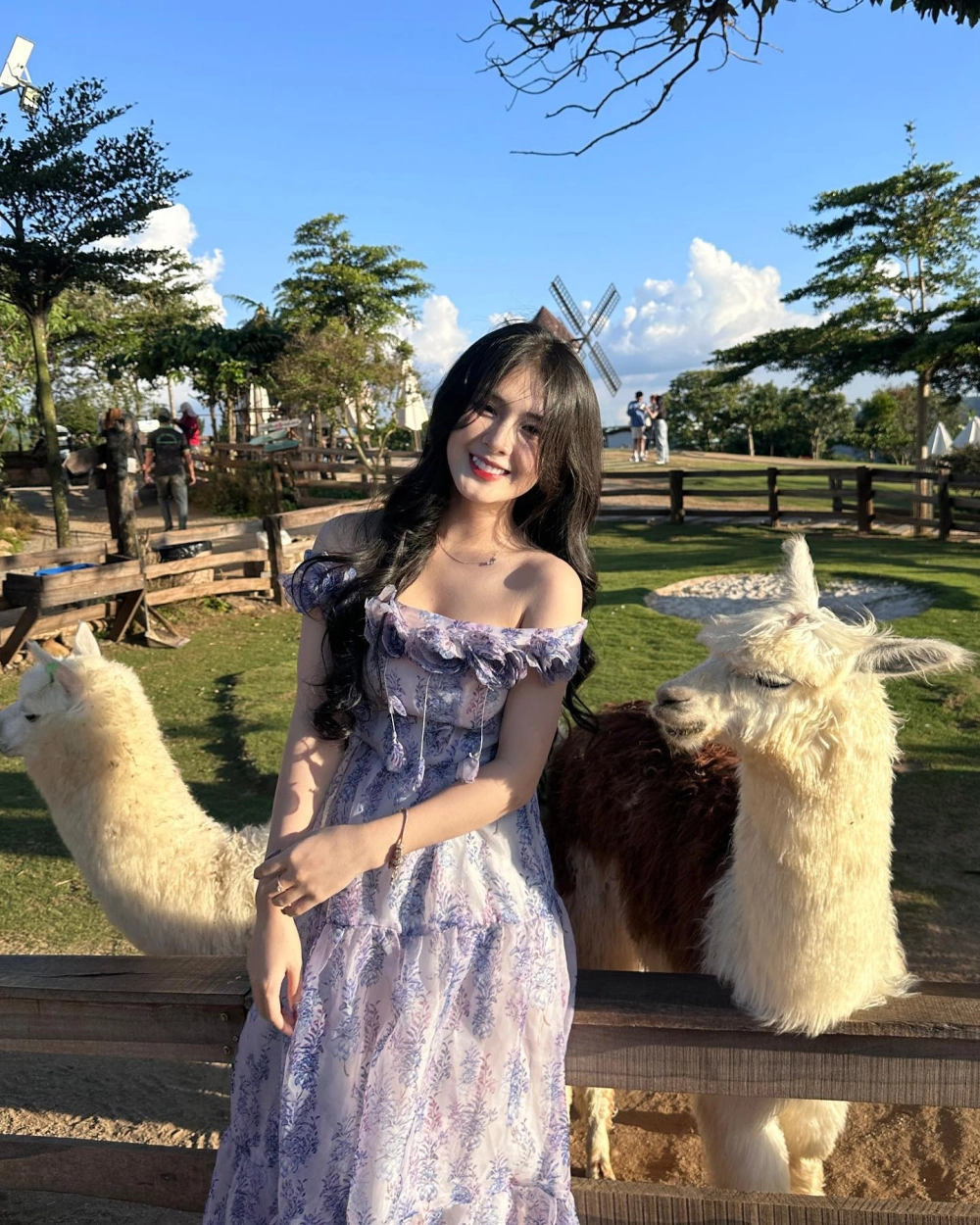 Tiktok Quỳnh Alee chạm đỉnh xu hướng với triệu lượt xem