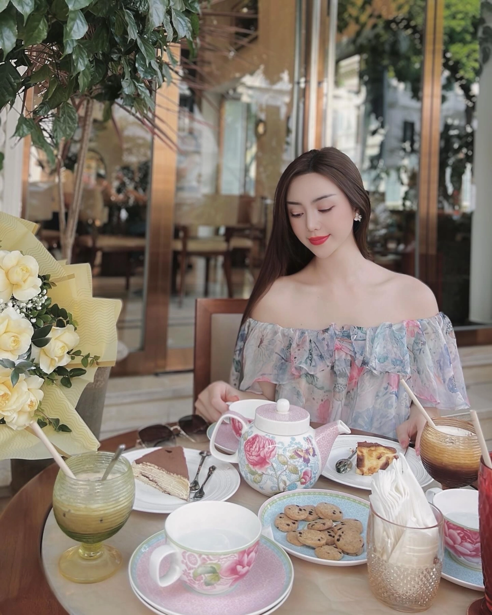 Hãy theo dõi quỳnh kool làm việc tốt mỗi ngày để thấy sự nỗ lực không ngừng nghỉ