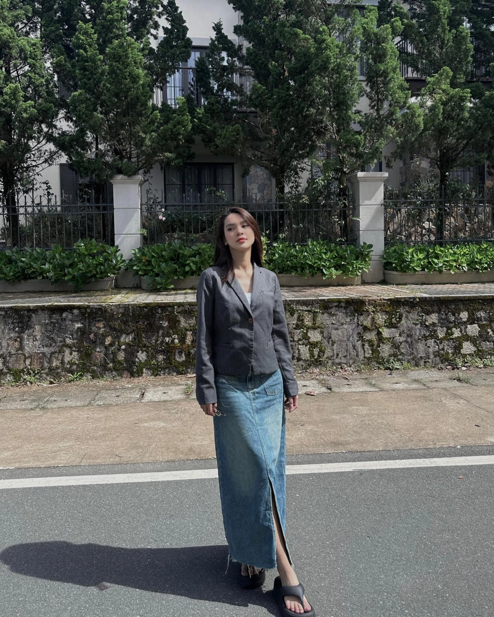 Quỳnh Lương Học Vấn không chỉ thành công trong sự nghiệp mà còn là tấm gương về học tập chăm chỉ