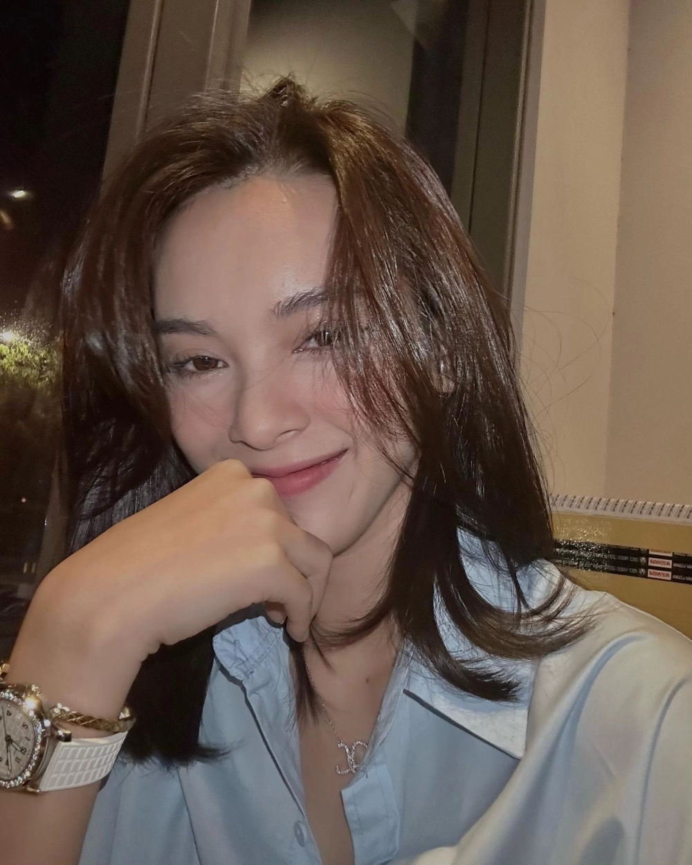 Quỳnh Lương là một diễn viên tài năng, luôn thu hút người hâm mộ với vẻ đẹp và diễn xuất ấn tượng