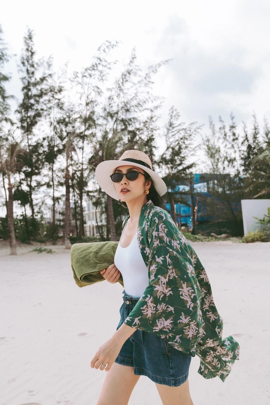 Tăng Thanh Hà Sinh Năm Bao Nhiêu khiến fan tò mò về tuổi thật