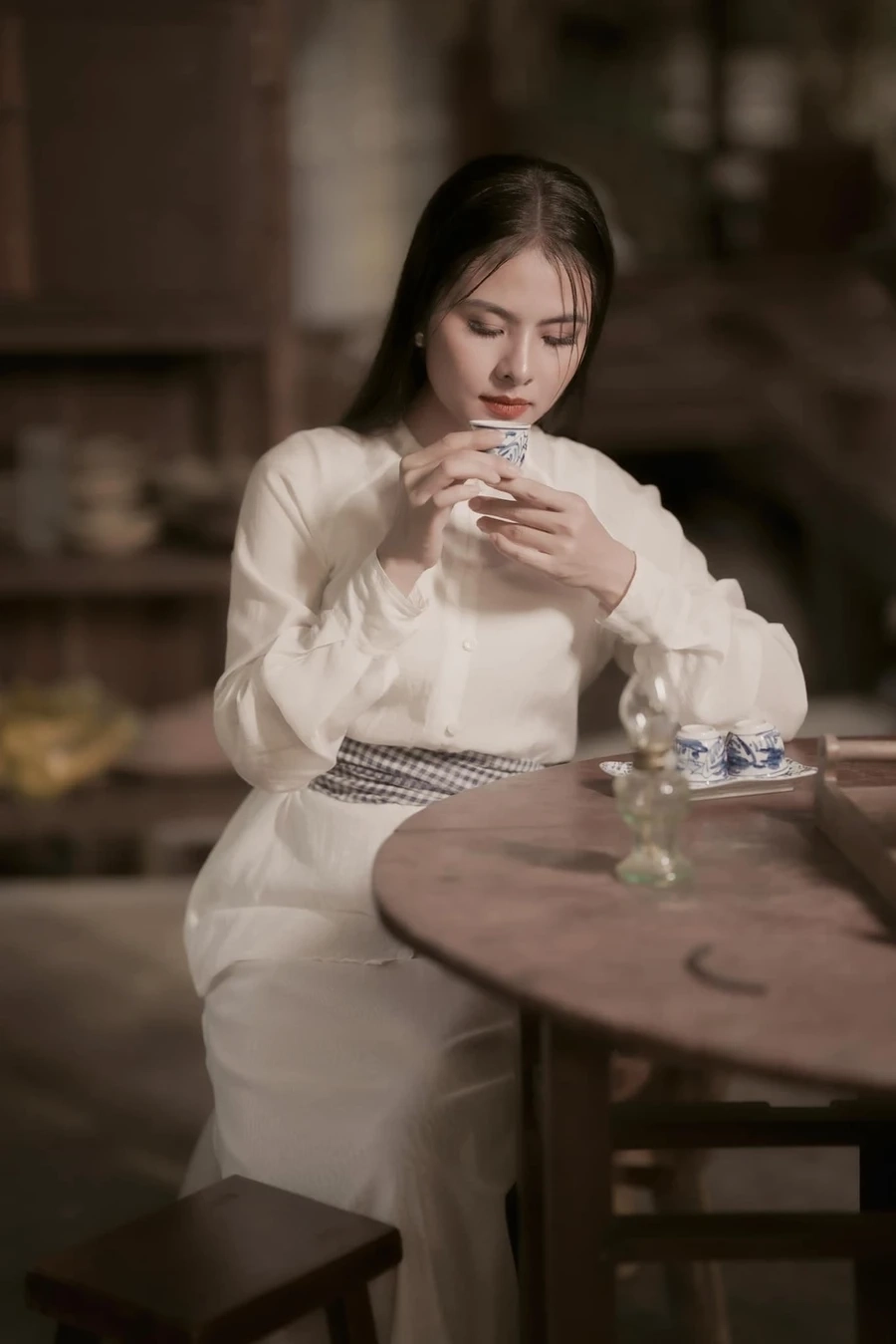 Vân Trang Chiều Cao lý tưởng giúp cô luôn nổi bật trong mọi khung hình