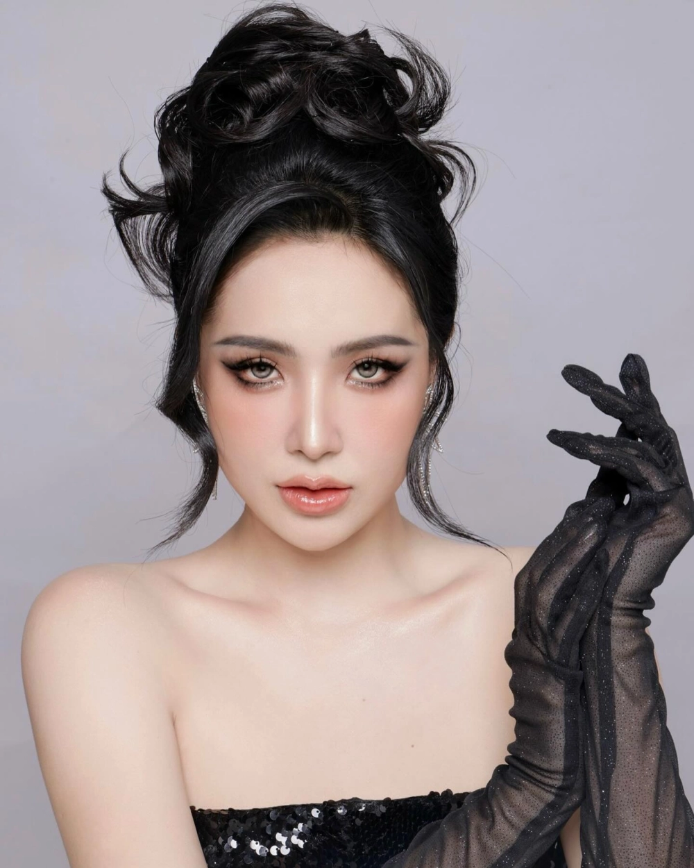 Viên Vibi show khiến cộng đồng mạng bùng nổ tương tác