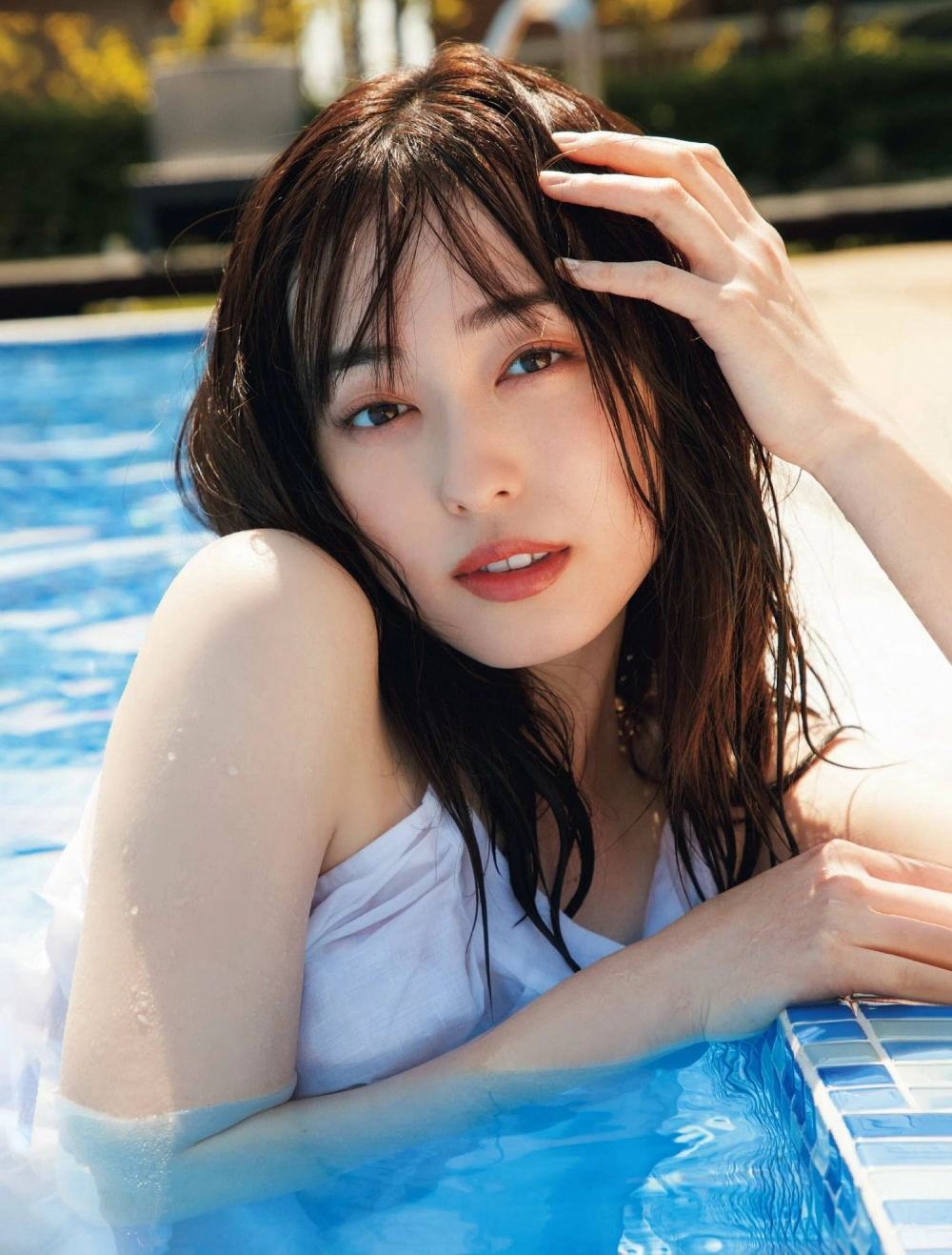 Haruka Fukuhara mang vẻ đẹp sexy rất riêng