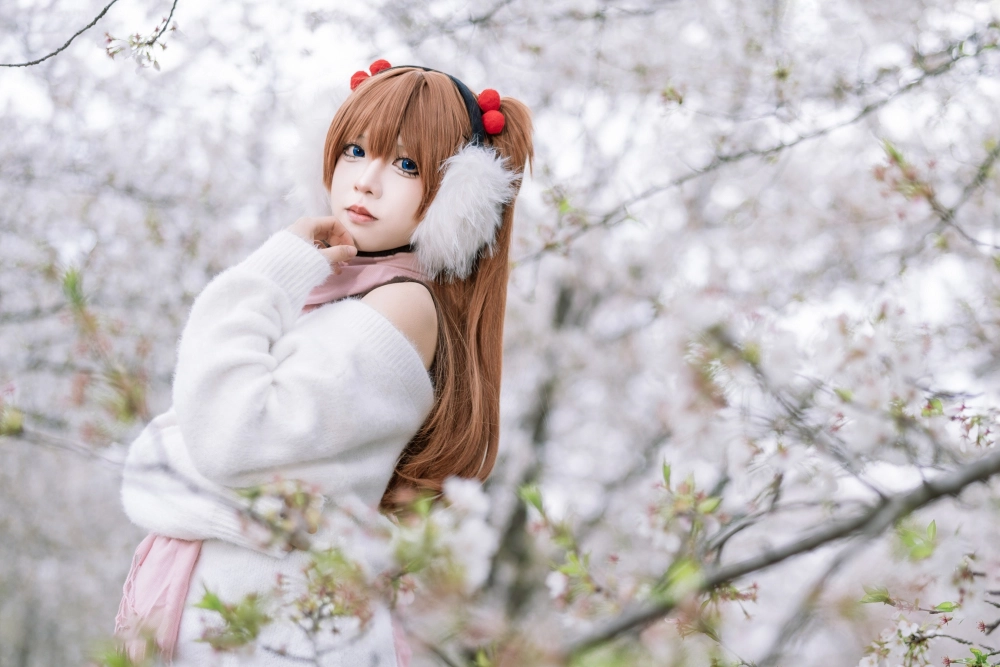 Sức hút nóng bỏng của Huacun Asuka mạnh mẽ