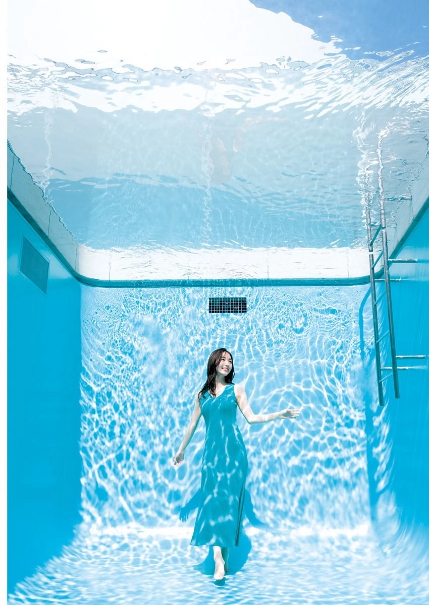 Vẻ cuốn hút của Kurumi Karikawa lan rộng