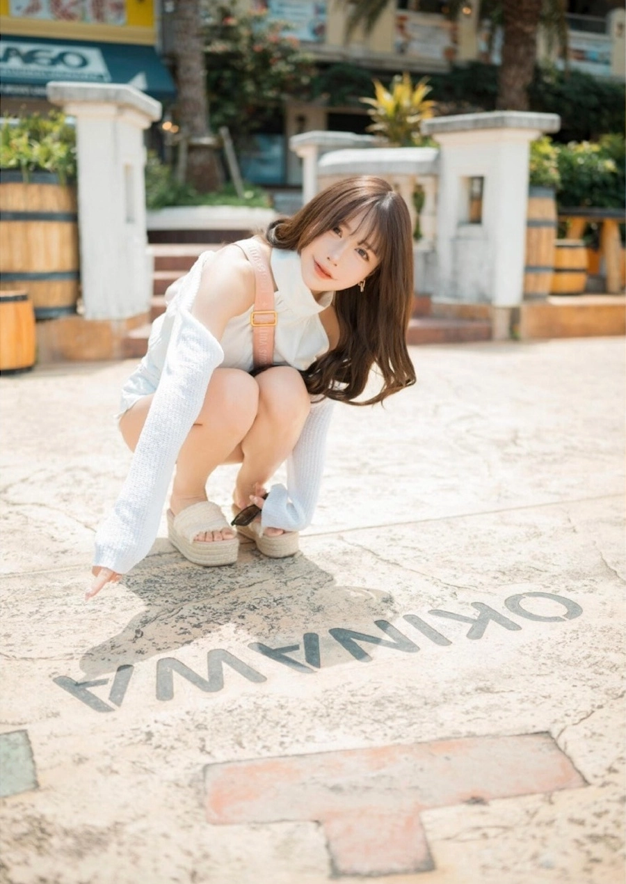 Mai Shirata rạng rỡ và cuốn hút tự nhiên