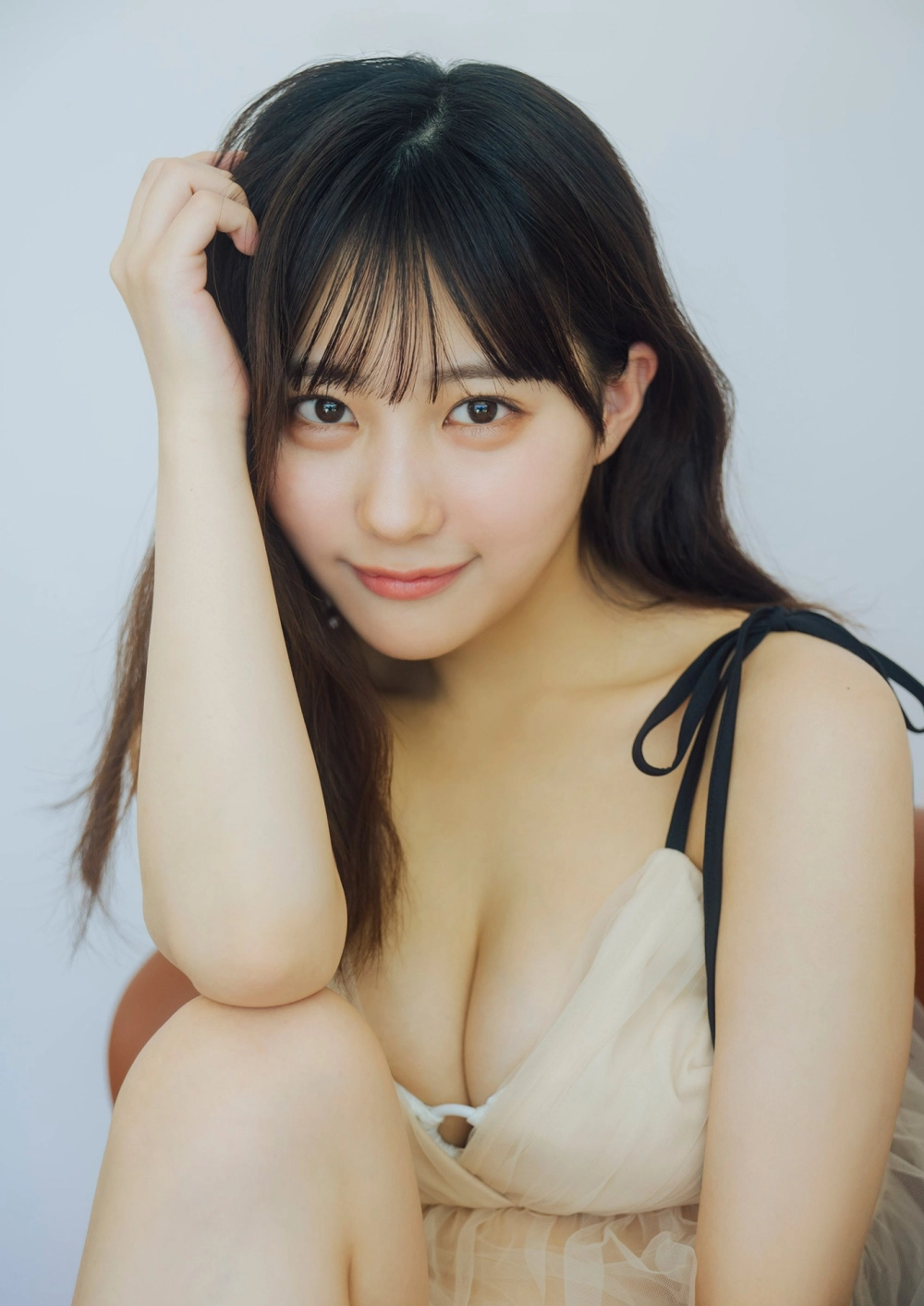 Nét nóng bỏng của Miku Tanaka nổi bật