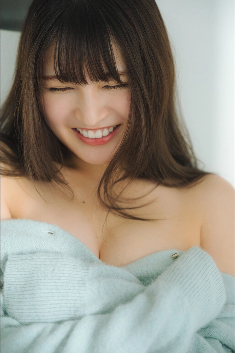 Mina Yui rạng rỡ trong từng khoảnh khắc