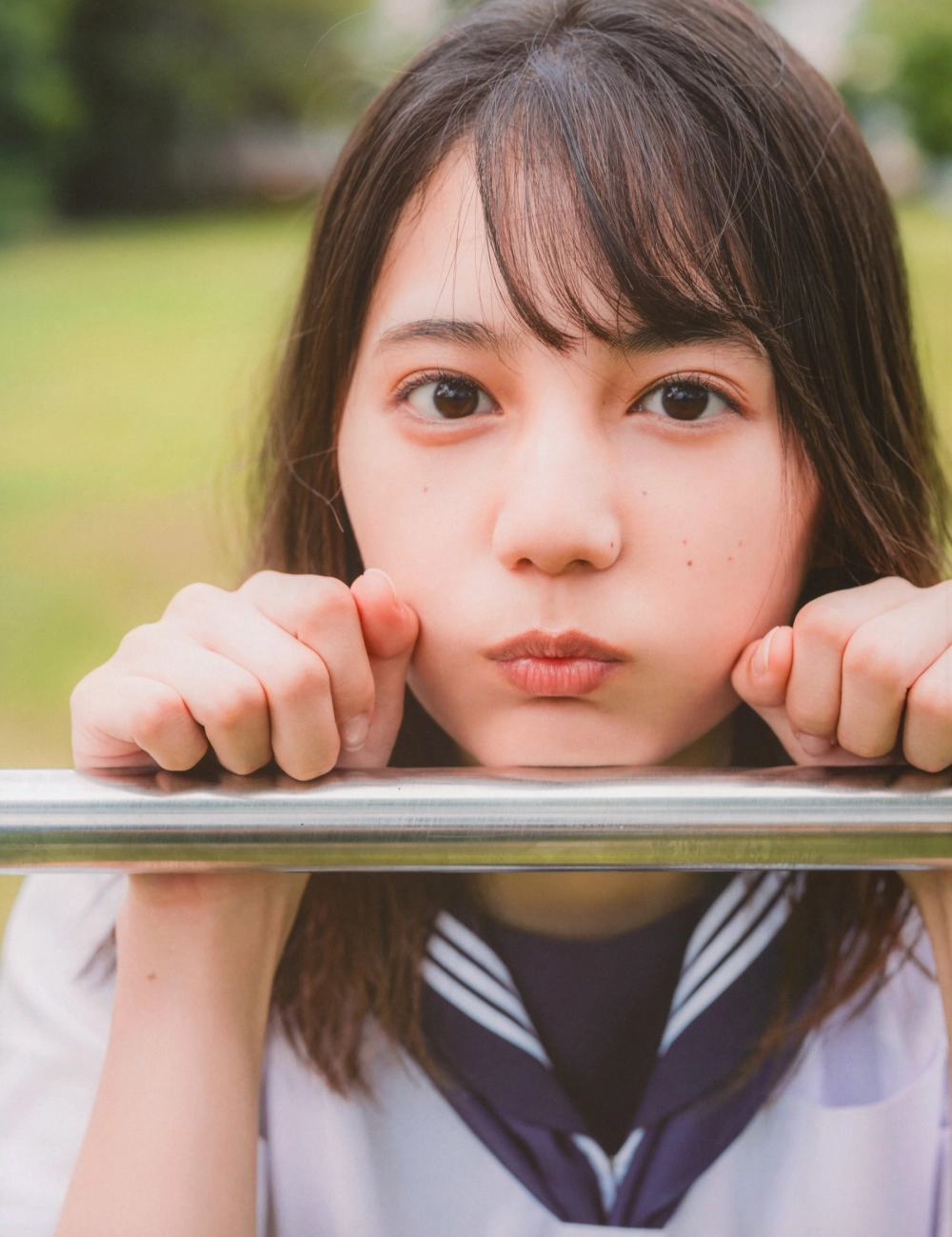 Nao Kosaka nổi bật với thần thái tự tin