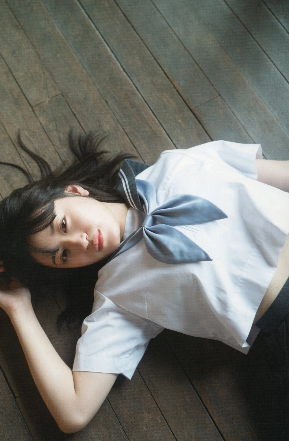 Rei Jonishi mang khí chất cuốn hút tự nhiên