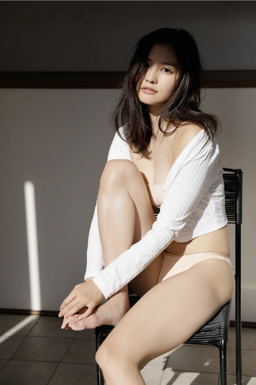 Yume Hayashi mang nét đẹp sang quyến rũ